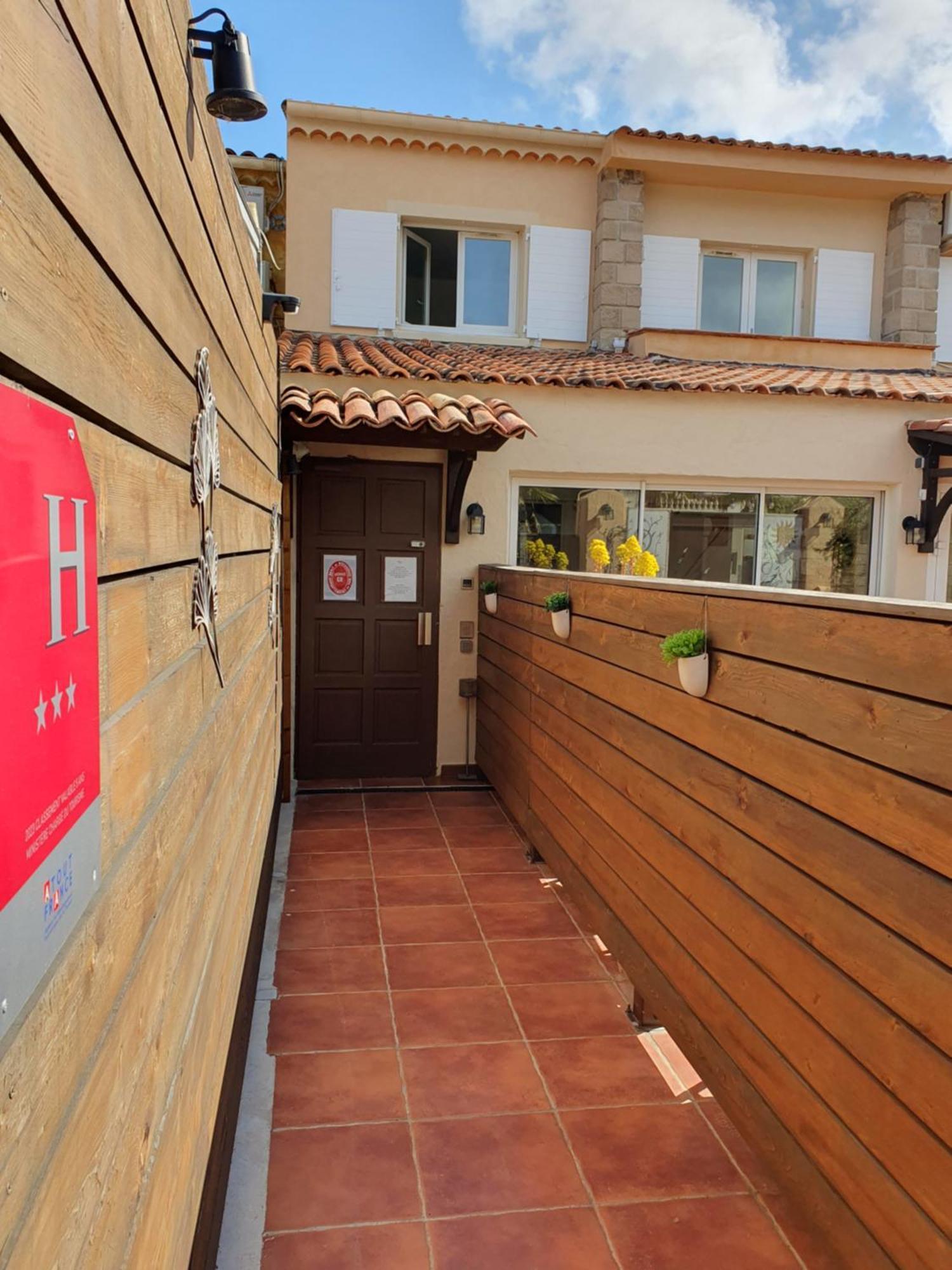 Hotel Les Calanques Les Issambres Exterior foto